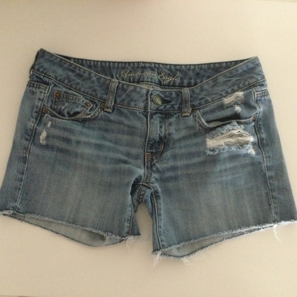 American Eagle Cut-Off Shorts - Picture 1 of 3